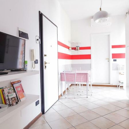 Peaceful Apartment In The Heart Of Bolonia Exterior foto
