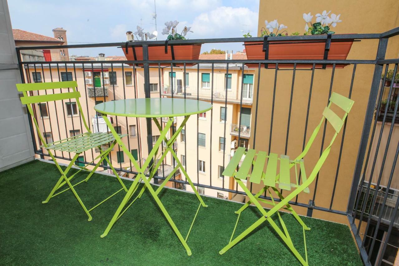 Peaceful Apartment In The Heart Of Bolonia Exterior foto