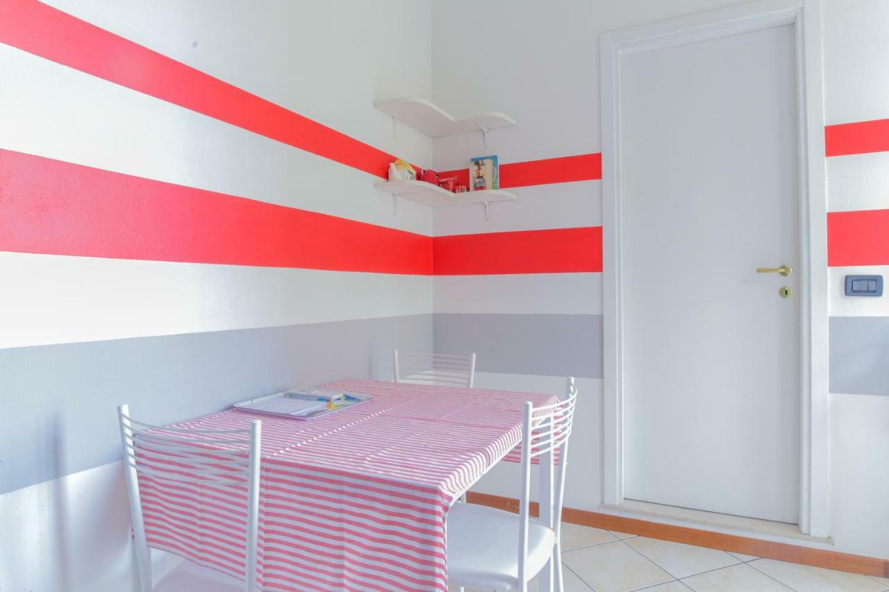 Peaceful Apartment In The Heart Of Bolonia Exterior foto