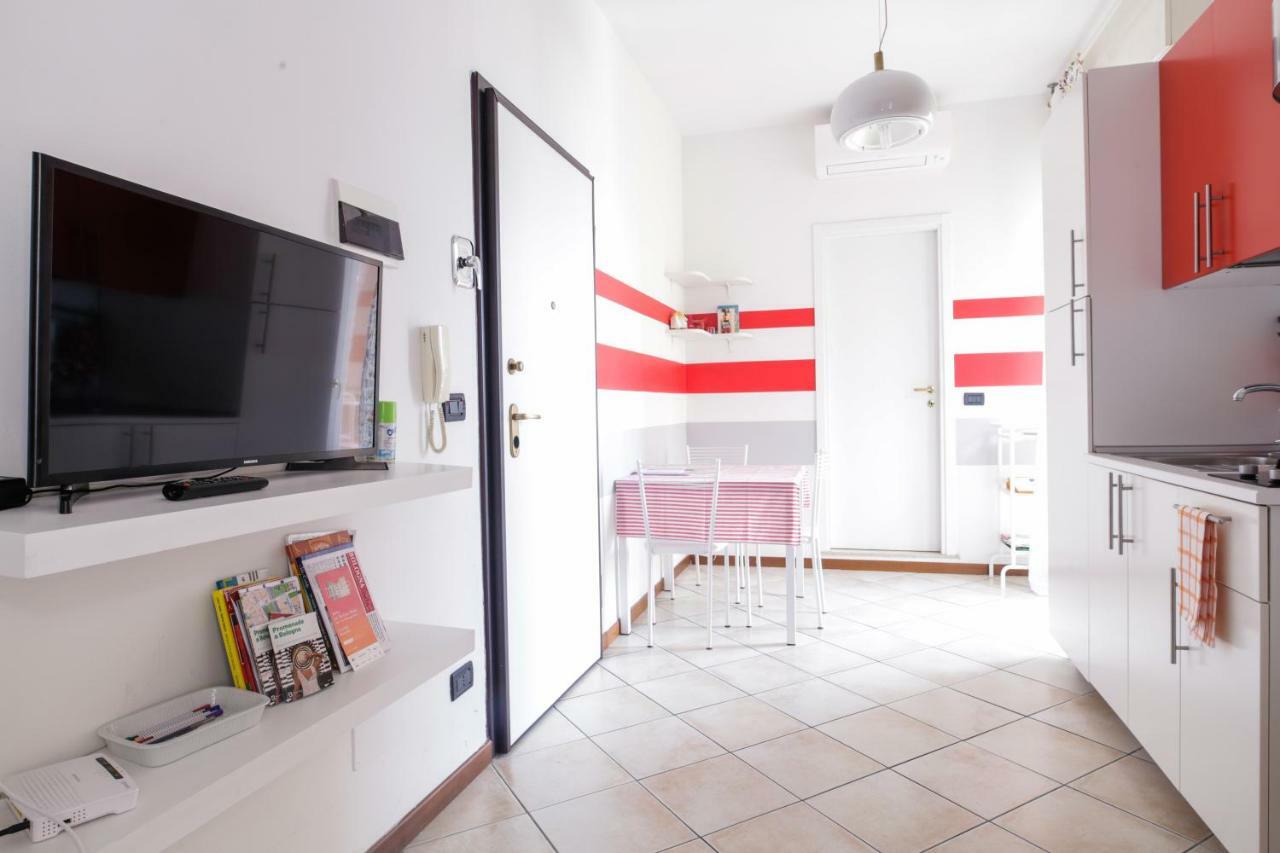 Peaceful Apartment In The Heart Of Bolonia Exterior foto